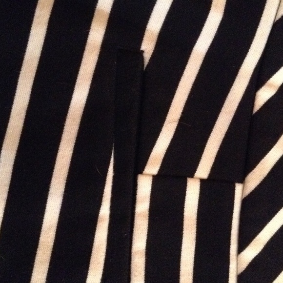 WHITE HOUSE BLACK MARKET Shorts NWOT - Picture 5 of 7